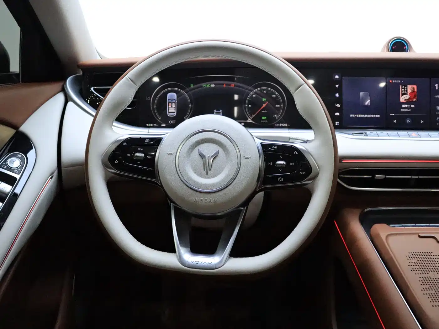 Voyah Auto VOYAH FREE 2024 Ultra Long Range Intelligent Driving Edition фото 17