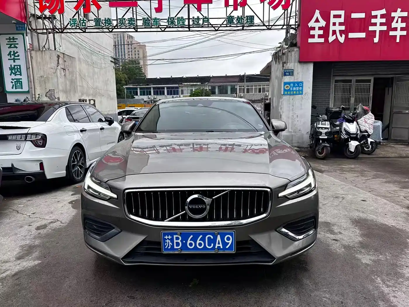 VOLVO S60