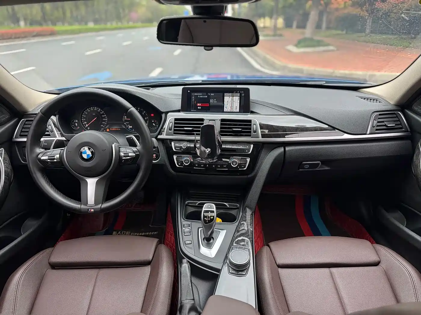 BMW 3 Series 2019 320Li M Sport Black Night Edition фото 4