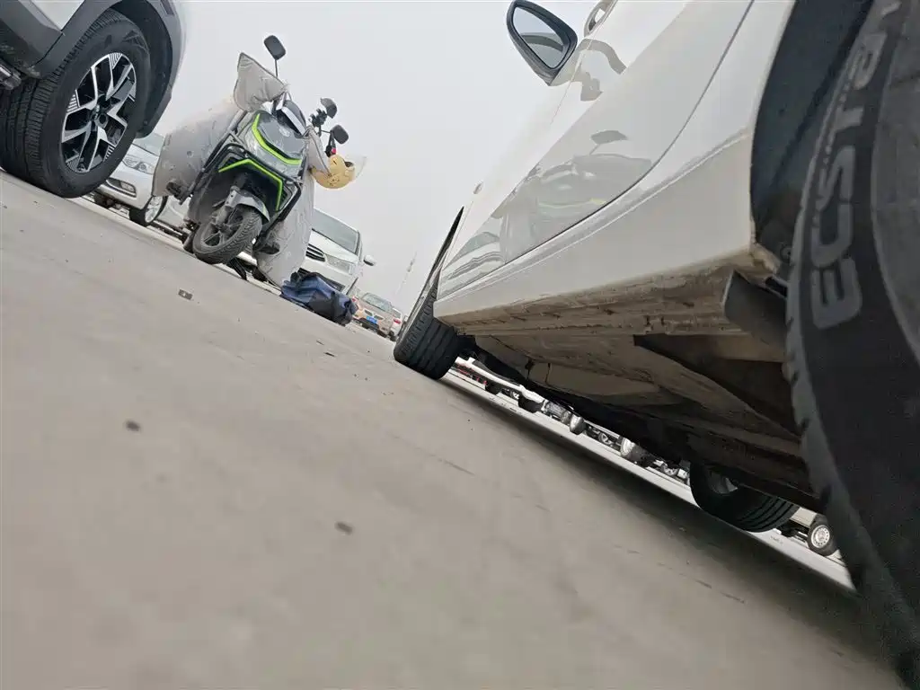 Buick GL6 2019 18T 6-seat Connected Luxury China VI фото 21