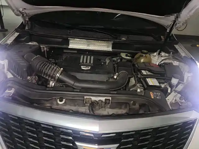 Cadillac XT5 2020 Facelift 28T Luxury Model — фото 3