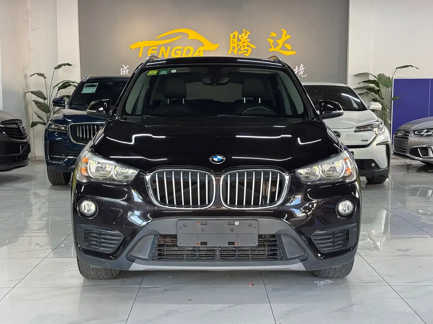 BMW X1 2016 sDrive18Li Fashion Model фото 2