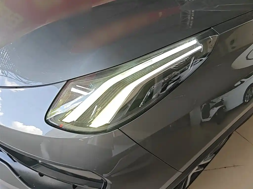Lynk & Co 05 2020 2.0TD 4WD Halo Edition фото 24