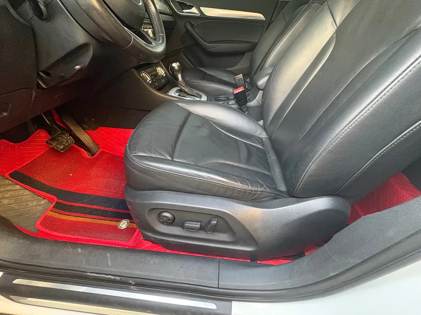 Audi Q3 2015 35 TFSI quattro Technology фото 11
