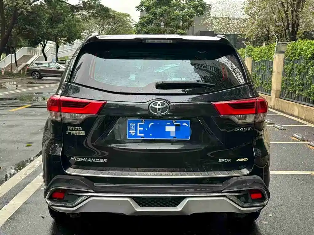 Toyota Highlander 2018 2.0T 4WD Luxury 7-seater (China V) фото 5