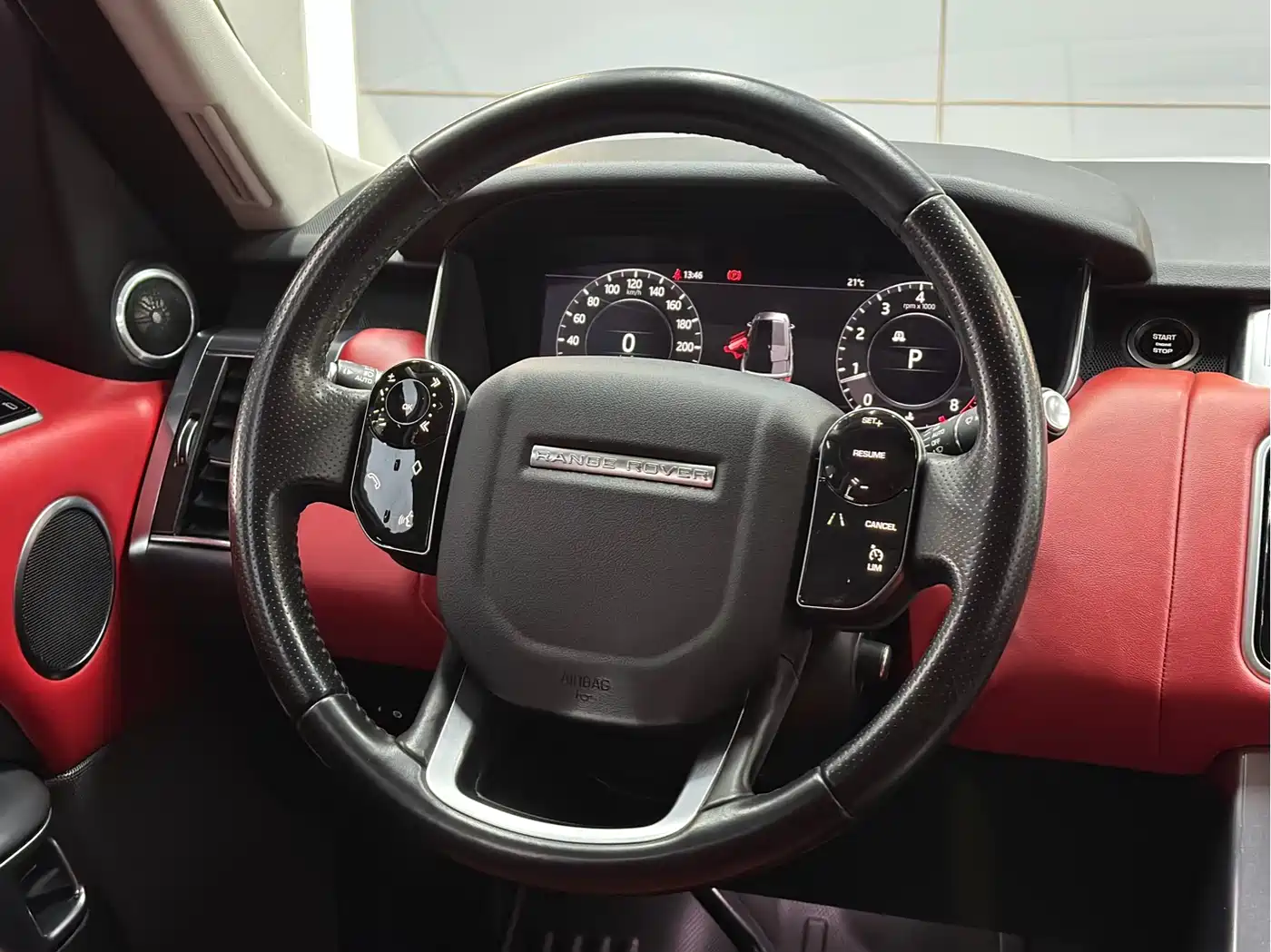 Land Rover Range Rover Sport 2019 3.0 SC V6 Special Edition фото 13