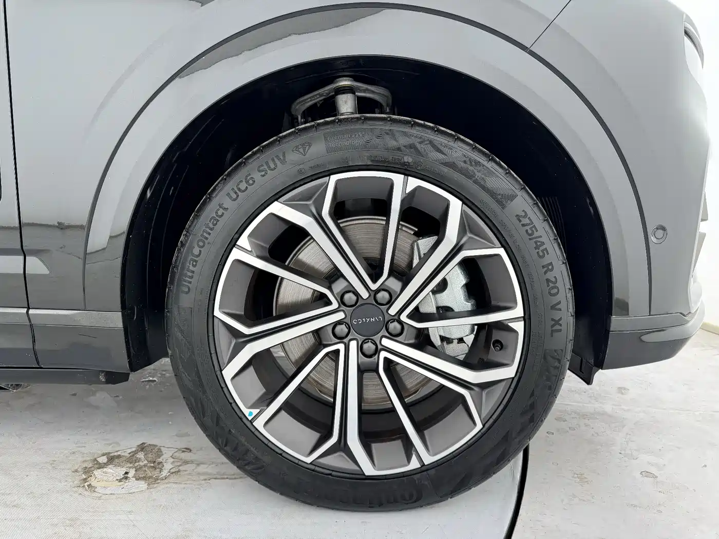 Lynk & Co 09 EM-P 2025 Model 2.0TD EM-P 4WD Max 5-Seater фото 16