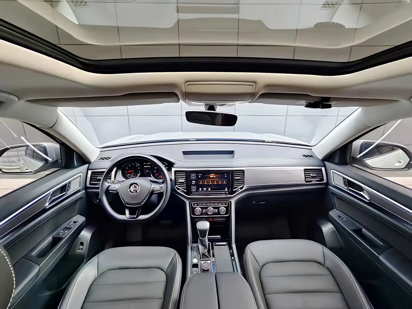 Volkswagen Teramont 2017 380TSI 4WD Luxury Edition фото 8