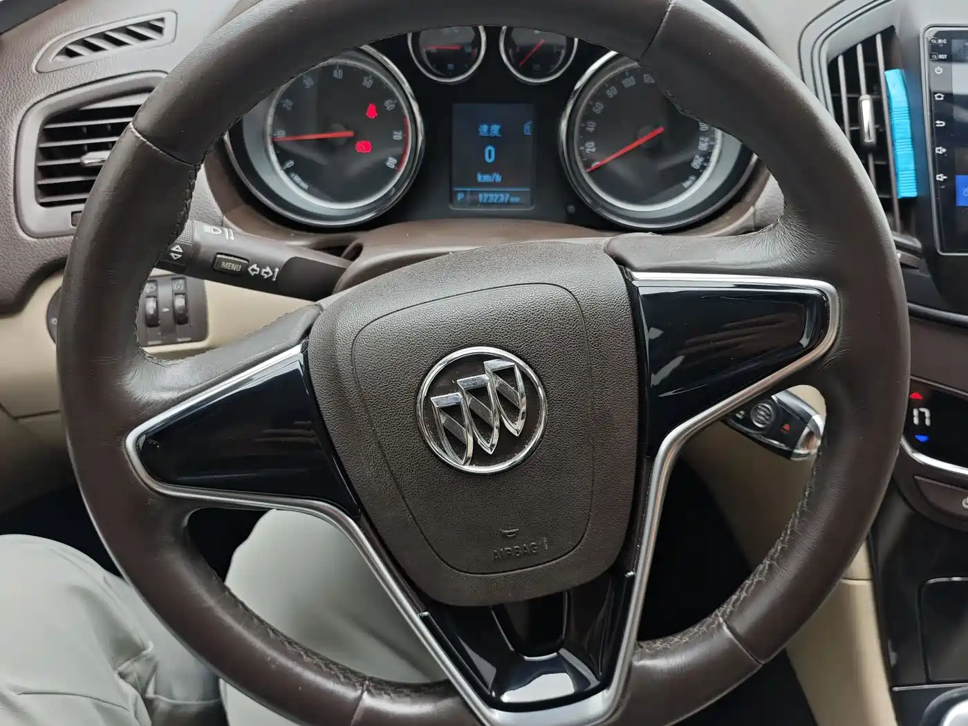 Buick Regal 2015 2.0L Leading Fashion Model фото 5