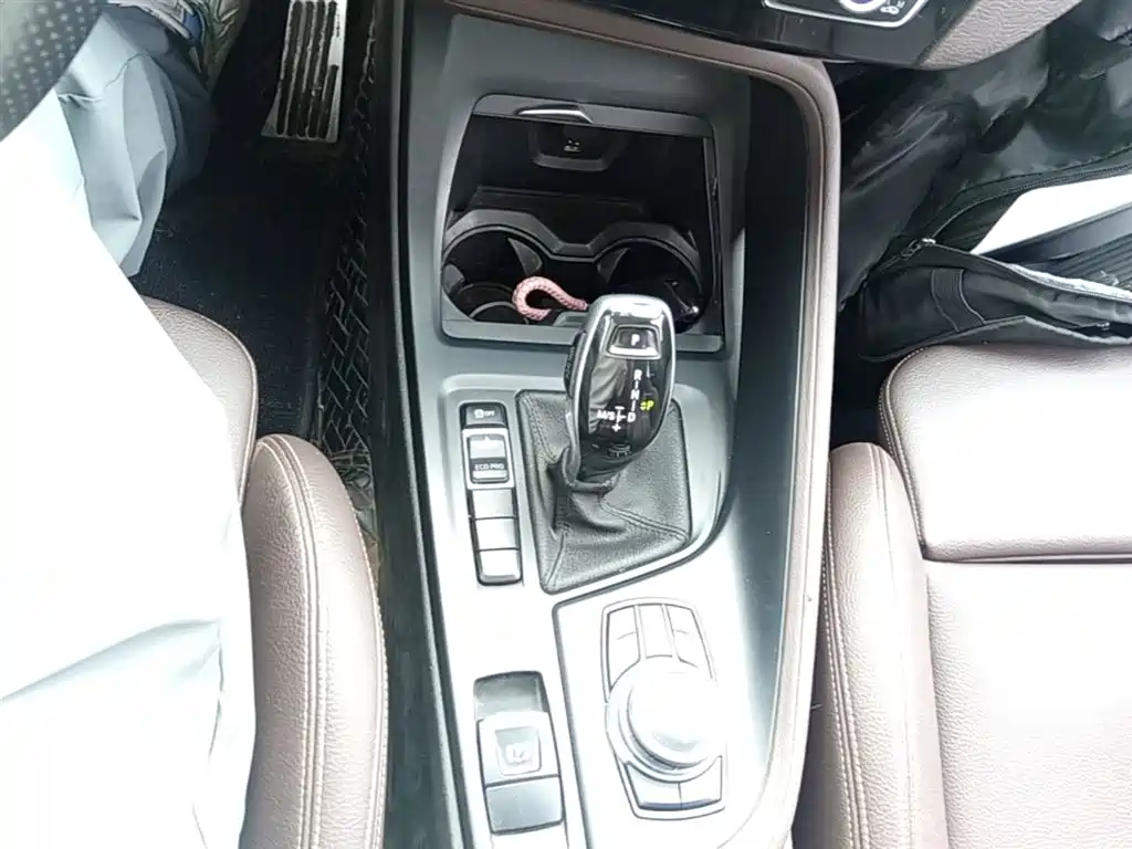 BMW X1 2020 sDrive25Li Leading Model фото 14
