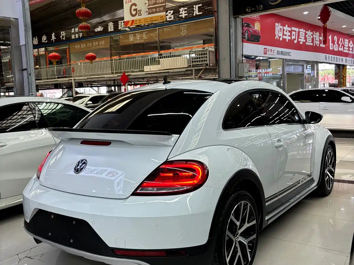 Volkswagen Beetle 2016 180TSI Dune Off-Road Edition фото 8