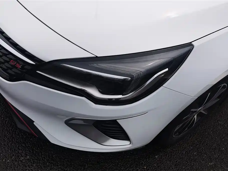 Buick Verano 2018 Hatchback GS 20T Dual Clutch Progressive фото 5