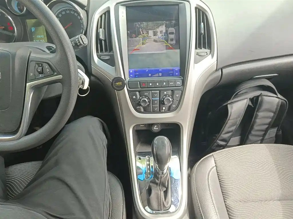 Buick Excelle 2014 XT 1.6L Automatic Fashion фото 14