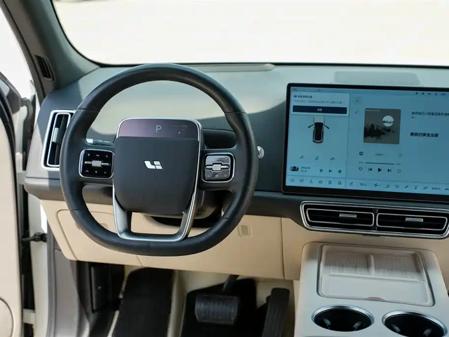 Li Auto IDEAL L7