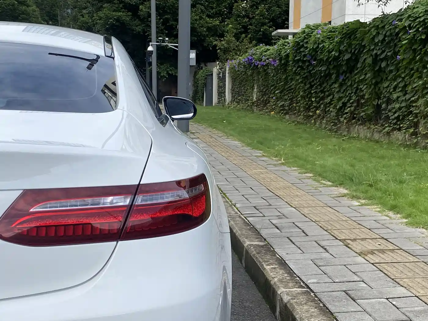 Mercedes-Benz E-Class (Import) 2017 E 200 Coupe фото 12