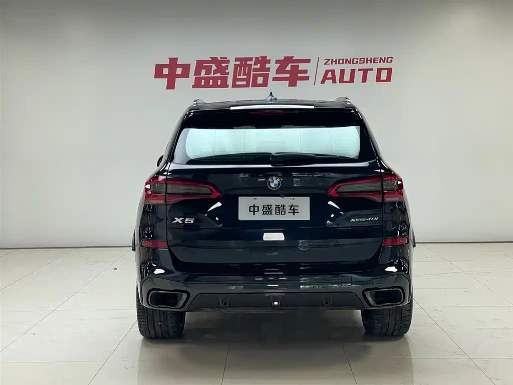BMW X5 (Import) 2019 xDrive40i Exclusive M Sport Package фото 6