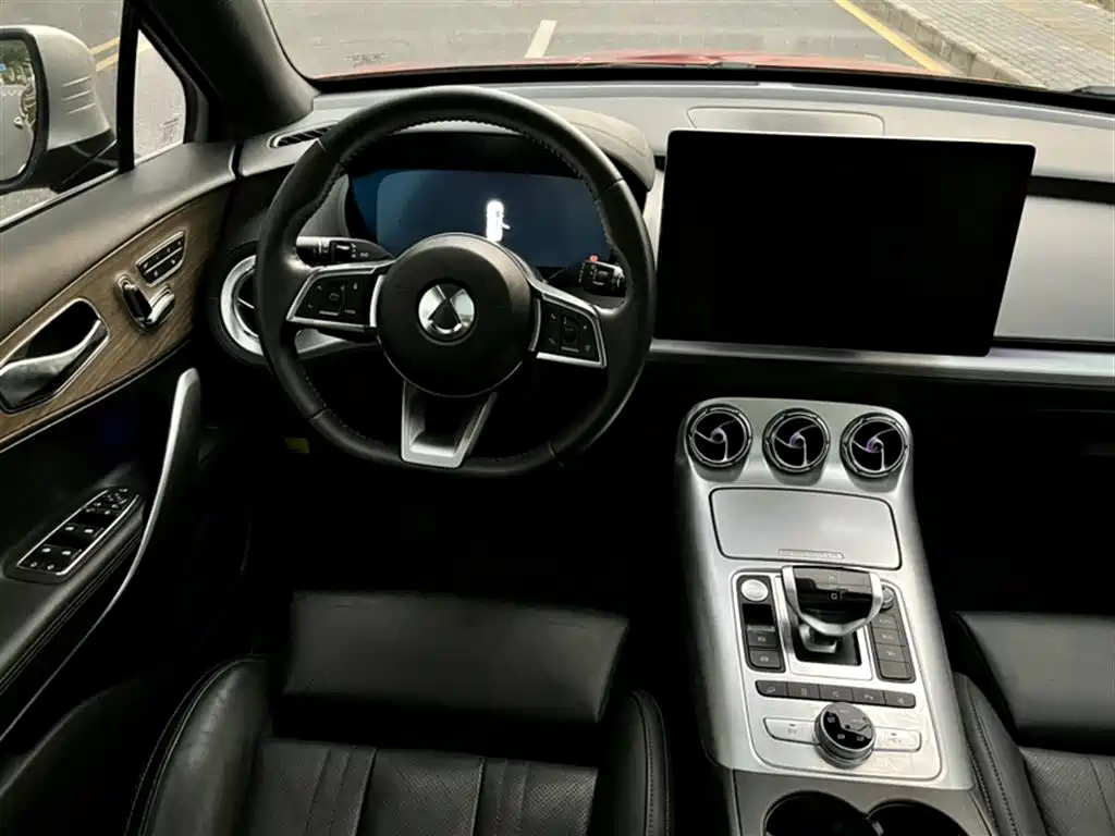 Denza X 2020 Model PHEV Flagship Edition фото 13