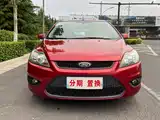 Фото 2 - Ford Focus