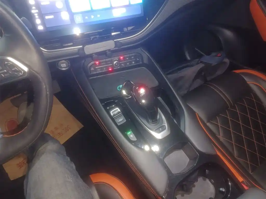 Haval F7x 2021 2.0T AWD Ultimate Performance Edition фото 14