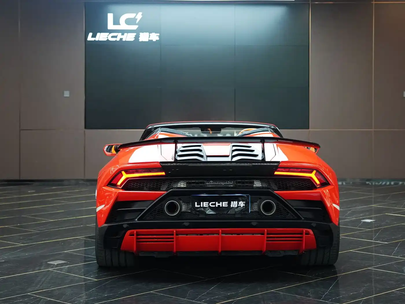 Lamborghini Huracán 2019 Huracán EVO Spyder фото 8