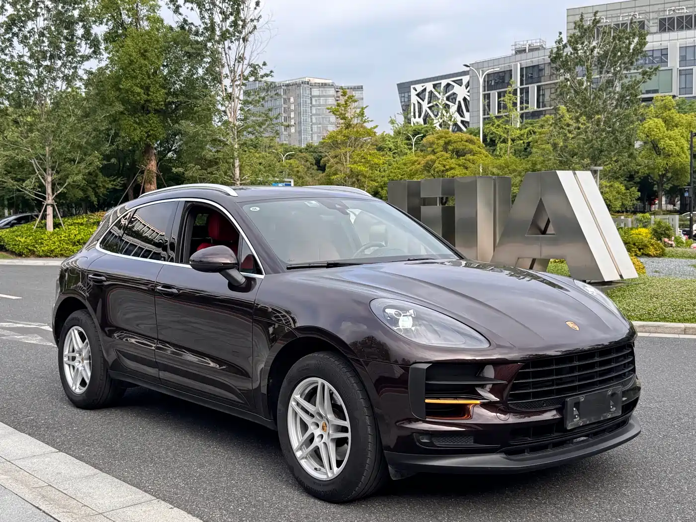 Porsche Macan 2018 Macan 2.0T фото 3