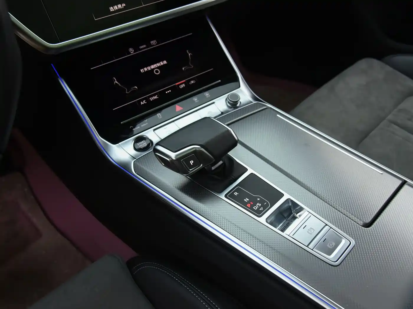 Audi A6L 2024 40 TFSI Luxury Dynamic фото 10