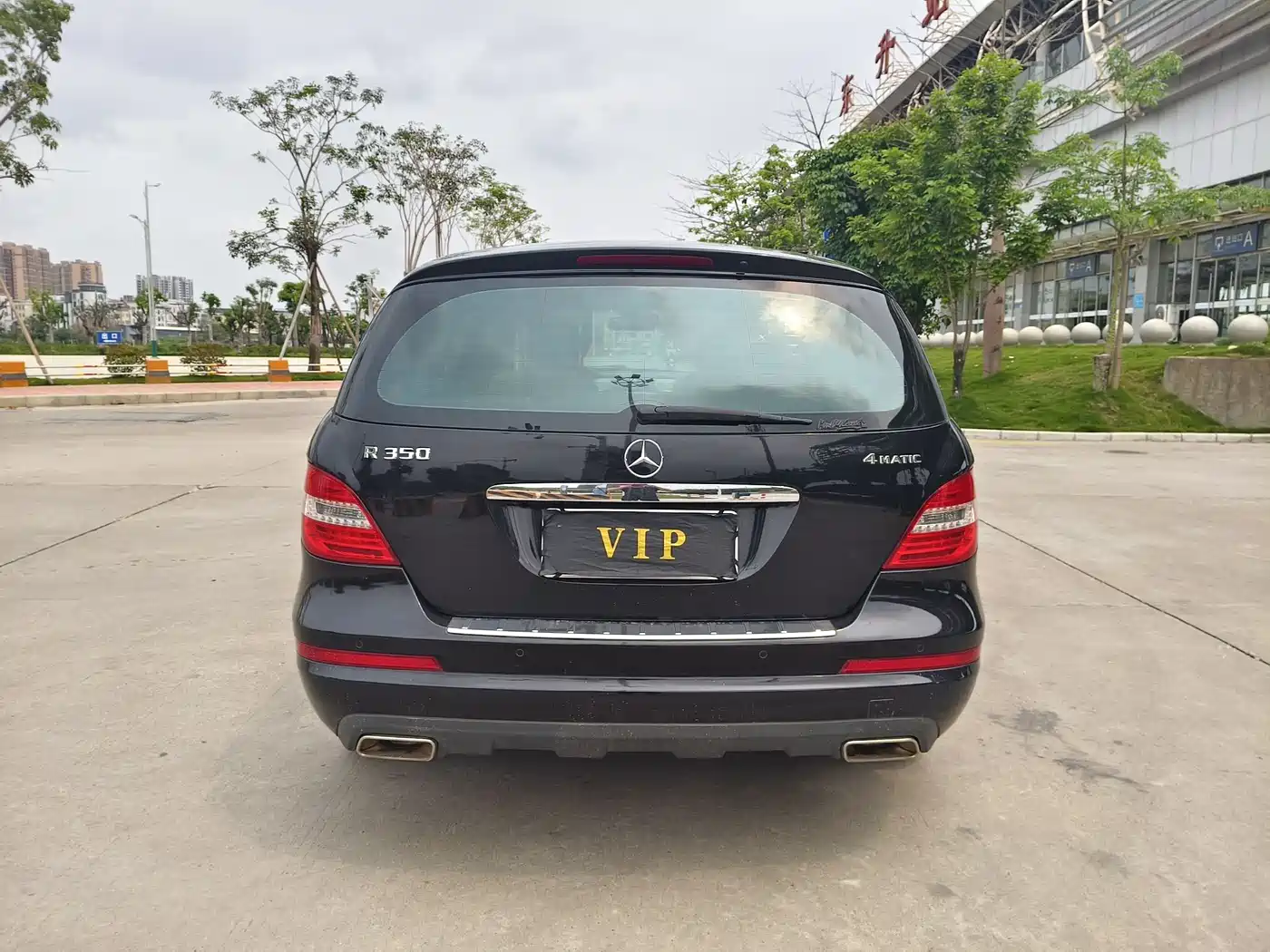 Mercedes-Benz R-Class 2011 R 350 L 4MATIC фото 5