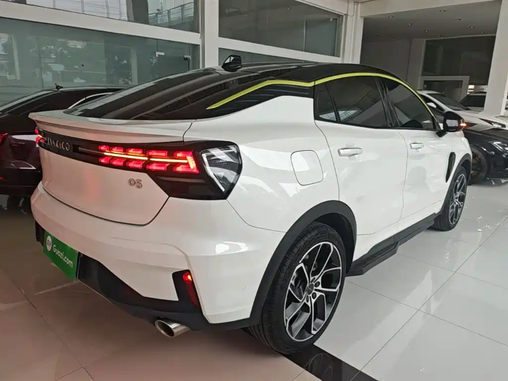Lynk & Co 05 2020 2.0TD 2WD Shine Halo фото 6