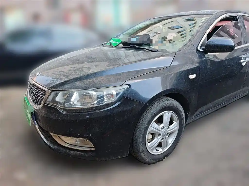 Kia Forte 2014 1.6L MT GL