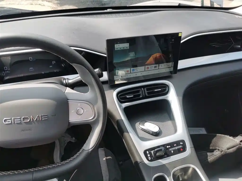 Geely Galaxy Starry Wish 2026 Edition 310km Youth Version фото 10