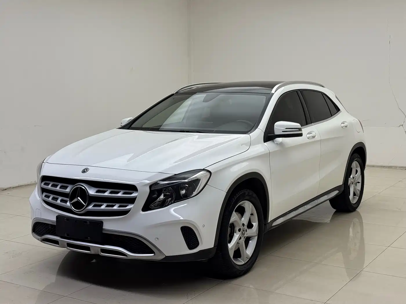 Mercedes-Benz GLA 2017 GLA 200 Dynamic