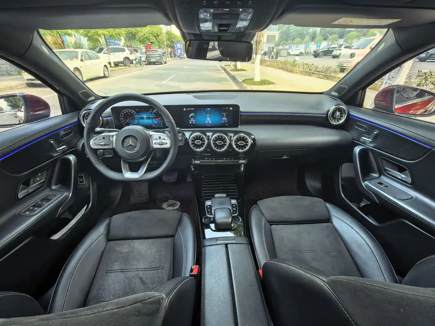Mercedes-Benz A-Class 2020 A 200 L Sport Sedan фото 6