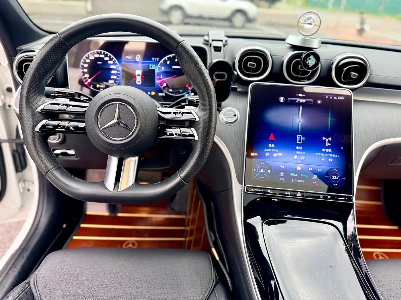 Mercedes-Benz C-Class 2023 C 200 L Sport фото 10
