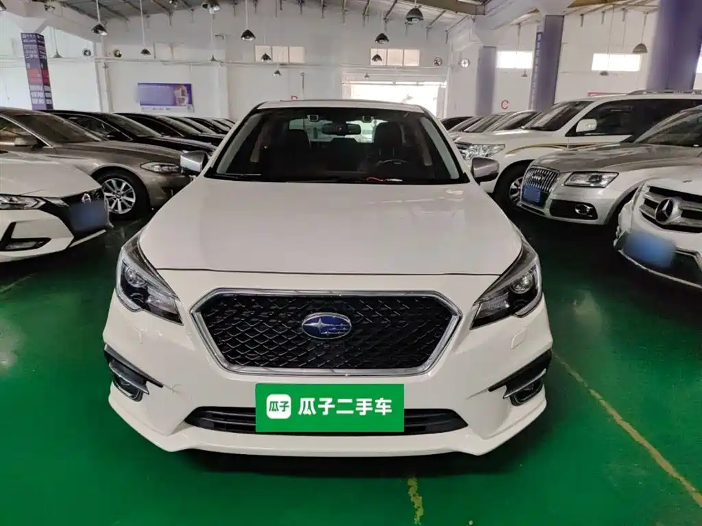 Subaru Legacy 2018 2.5i AWD Glory Edition EyeSight фото 3