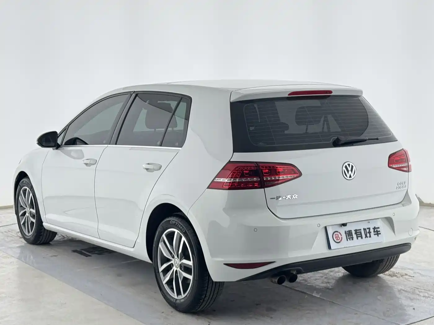 Volkswagen Golf 2016 230TSI Automatic Luxury фото 11