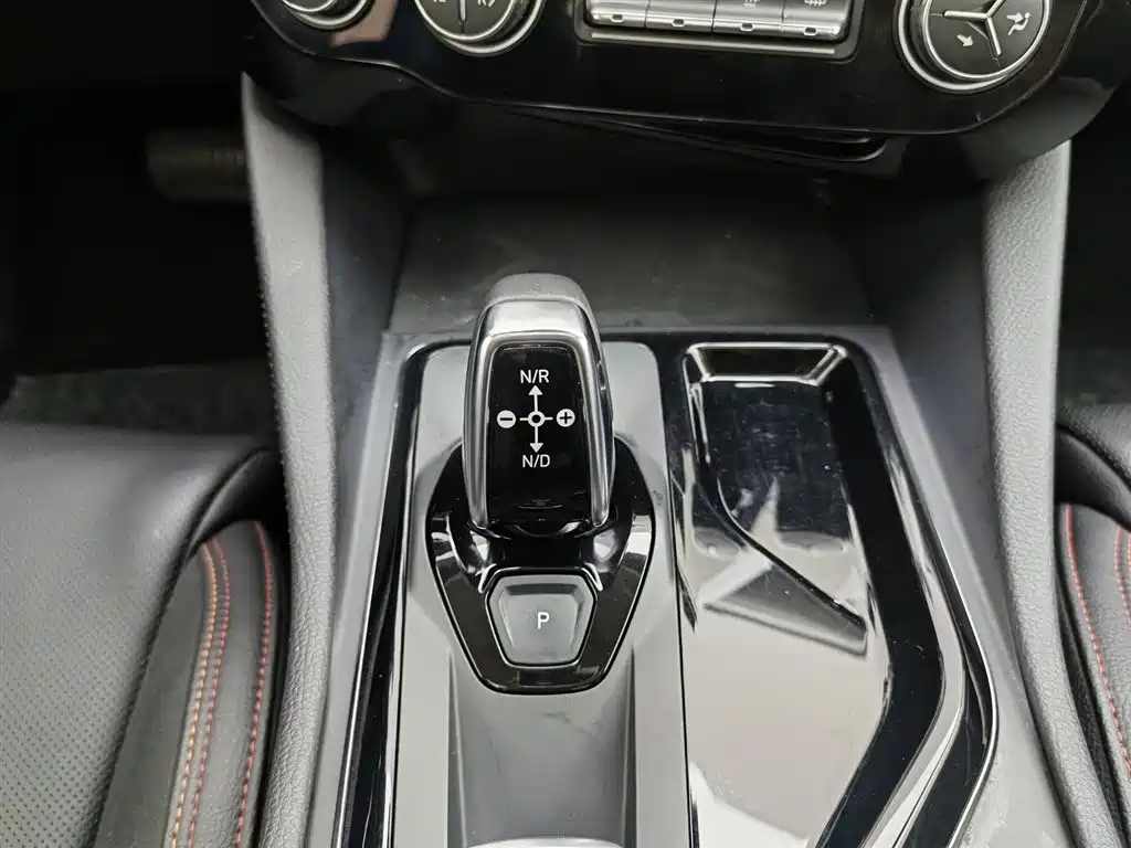 Lynk & Co 02 2019 1.5T DCT FWD Jin Pro Version China VI фото 13