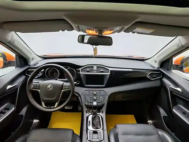 MG Roewe RX5 2015 2015 2.0TGI TST 4WD Flagship Edition