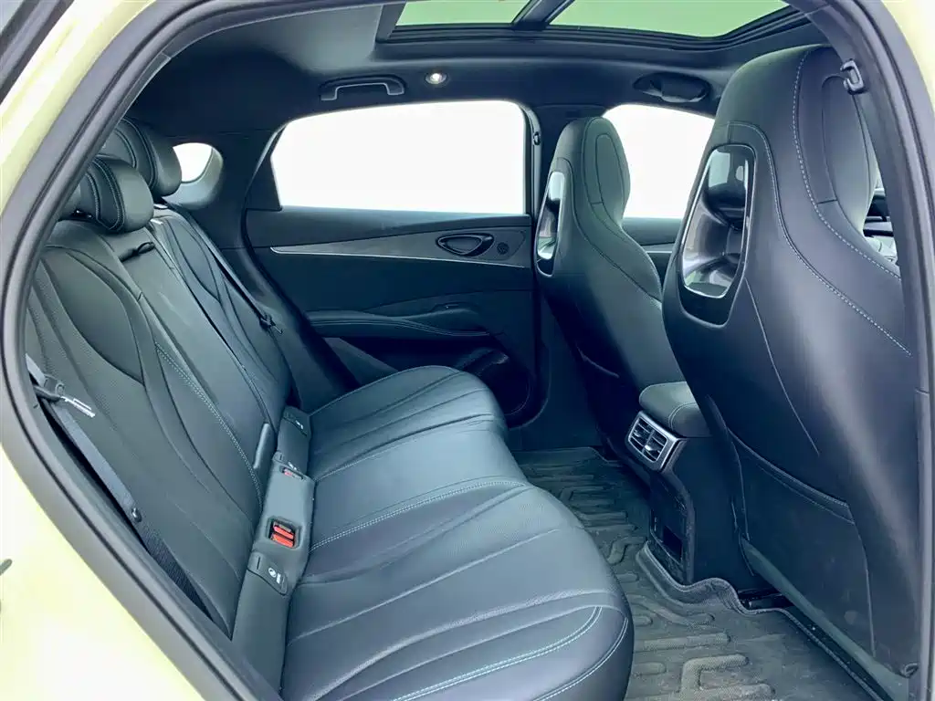 BYD SEAL 06 NEW ENERGY