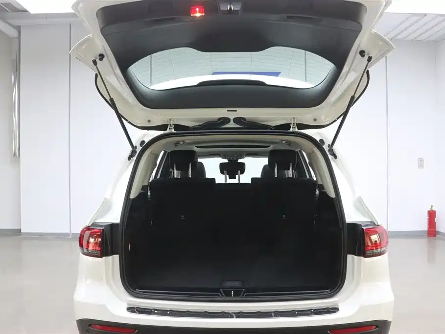 Mercedes-Benz GLB 2020 GLB 200 Dynamic фото 30