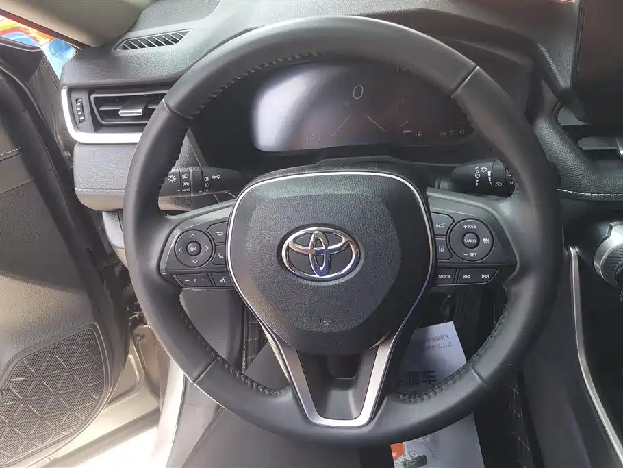 Toyota RAV4 Rongfang 2023 2.0L CVT FWD Style Plus Edition фото 14