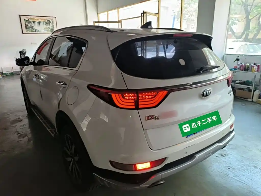 Kia KX5 2016 2016 Model 1.6T Automatic 2WD Premium
