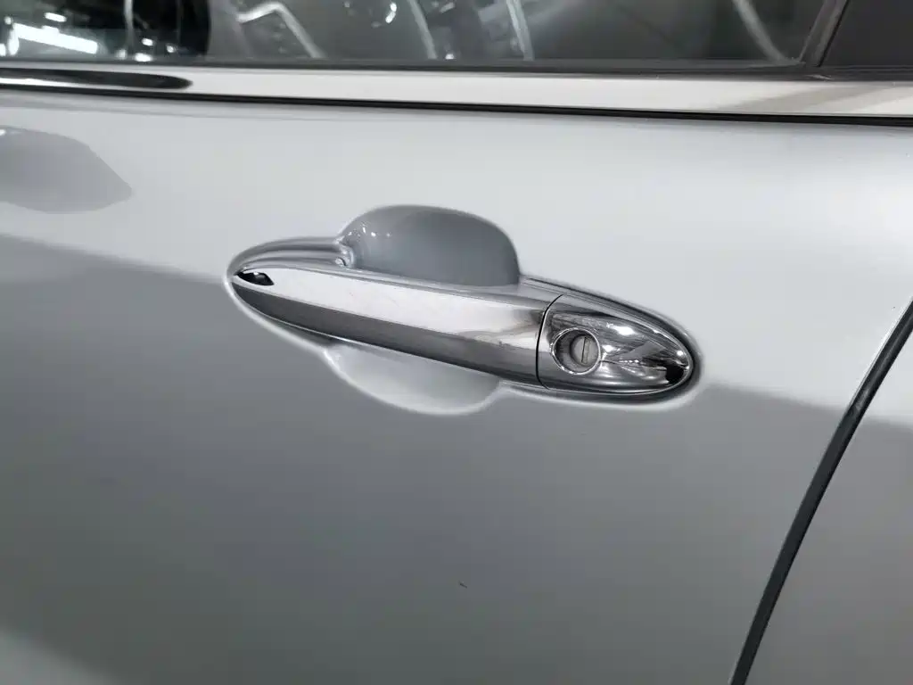 Besturn X80 2013 2013 2.0L Automatic Luxury Type