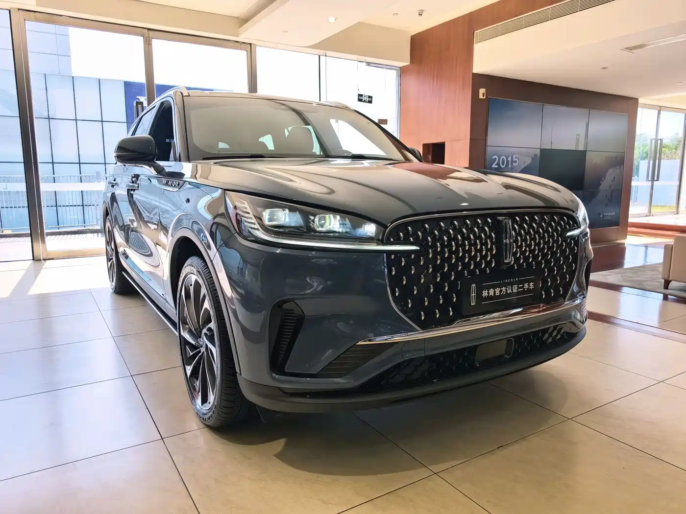 Lincoln Aviator 2024 2024 3.0T V6 AWD Luxury Edition 6-Seater