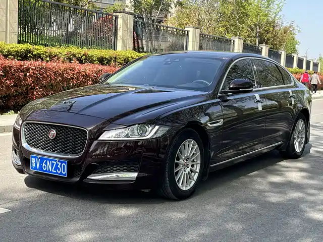 JAGUAR XFL