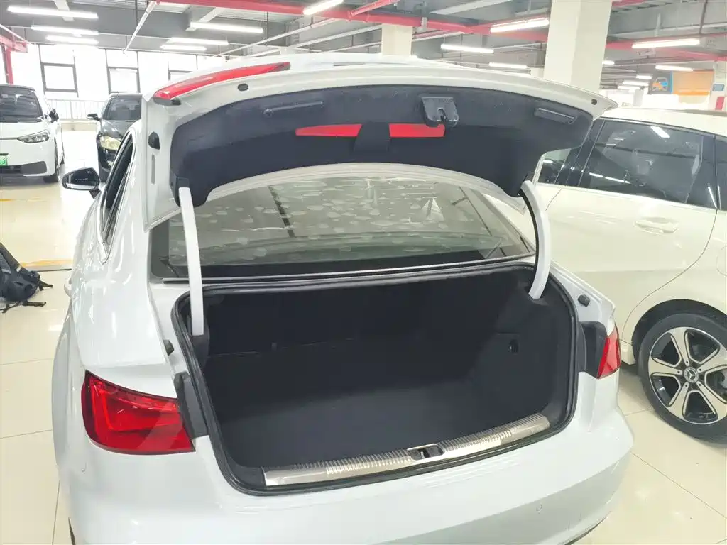 Audi A3 2015 Limousine 35 TFSI Millionth Anniversary Intelligent Leader Type фото 19
