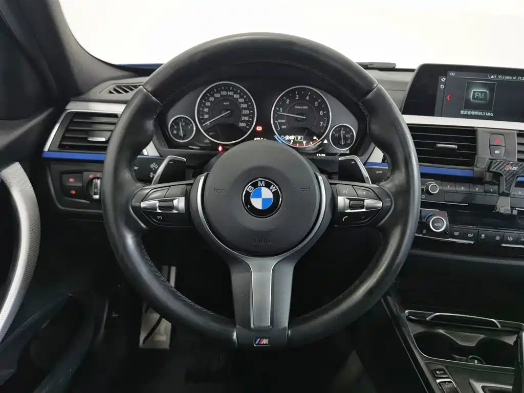 BMW 3 Series 2018 320i M Sport Package фото 11