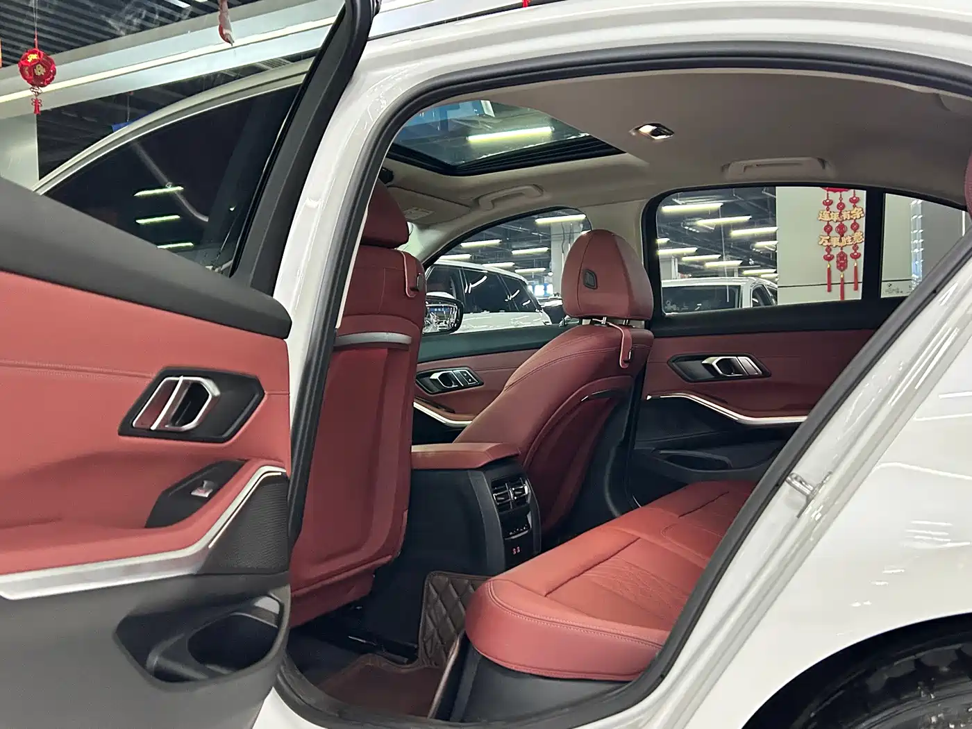 Фото 8 - BMW 3 Series