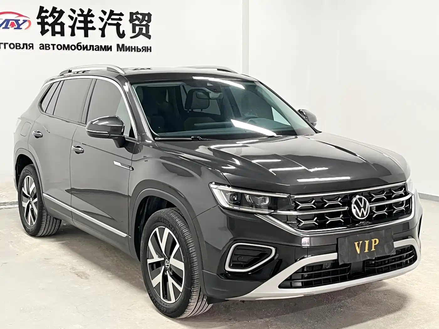 Volkswagen Tayron 2023 280TSI 2WD Luxury Plus Advanced Edition фото 3