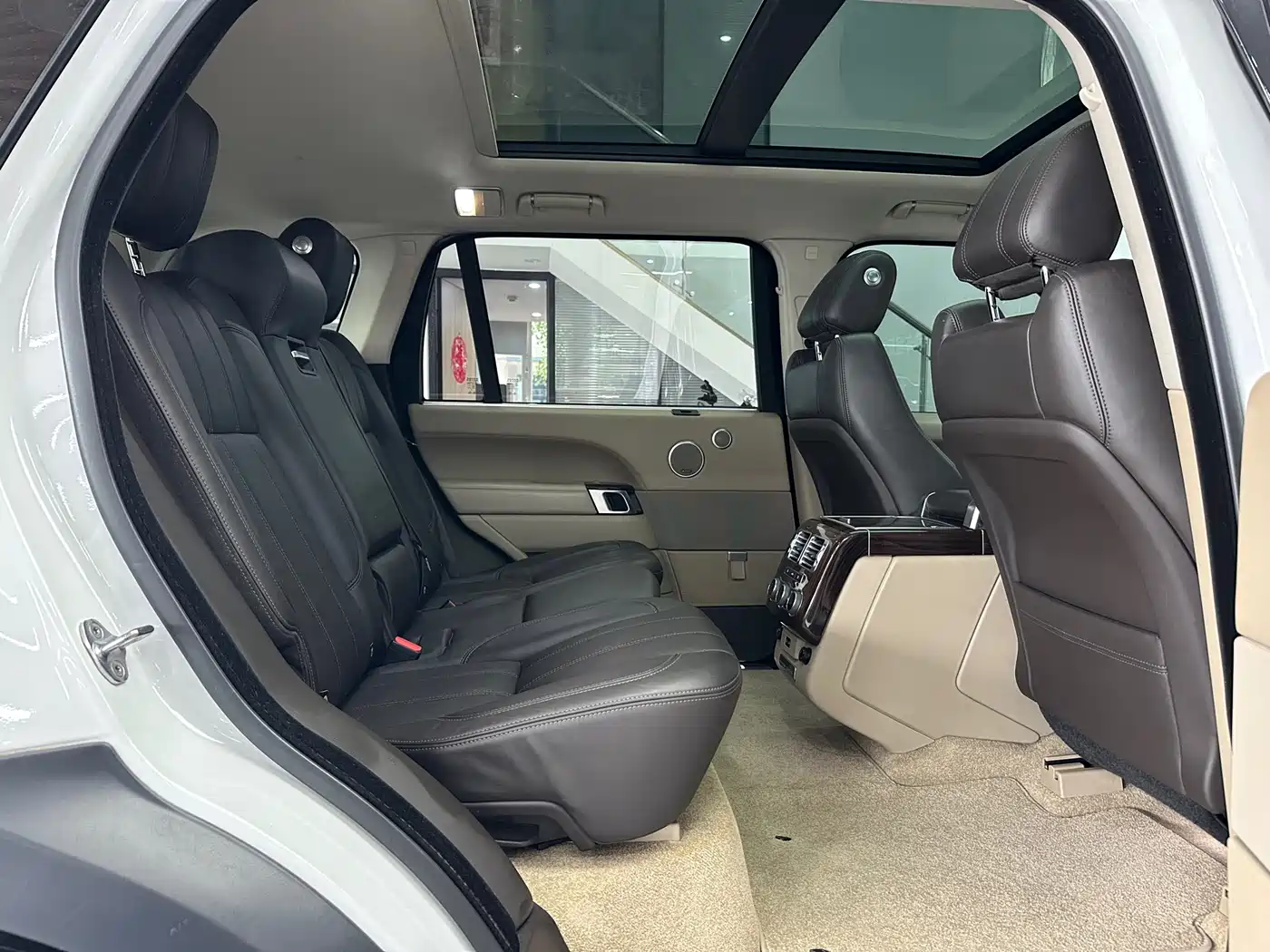 Land Rover Range Rover 2016 3.0 SC V6 Vogue LWB фото 15