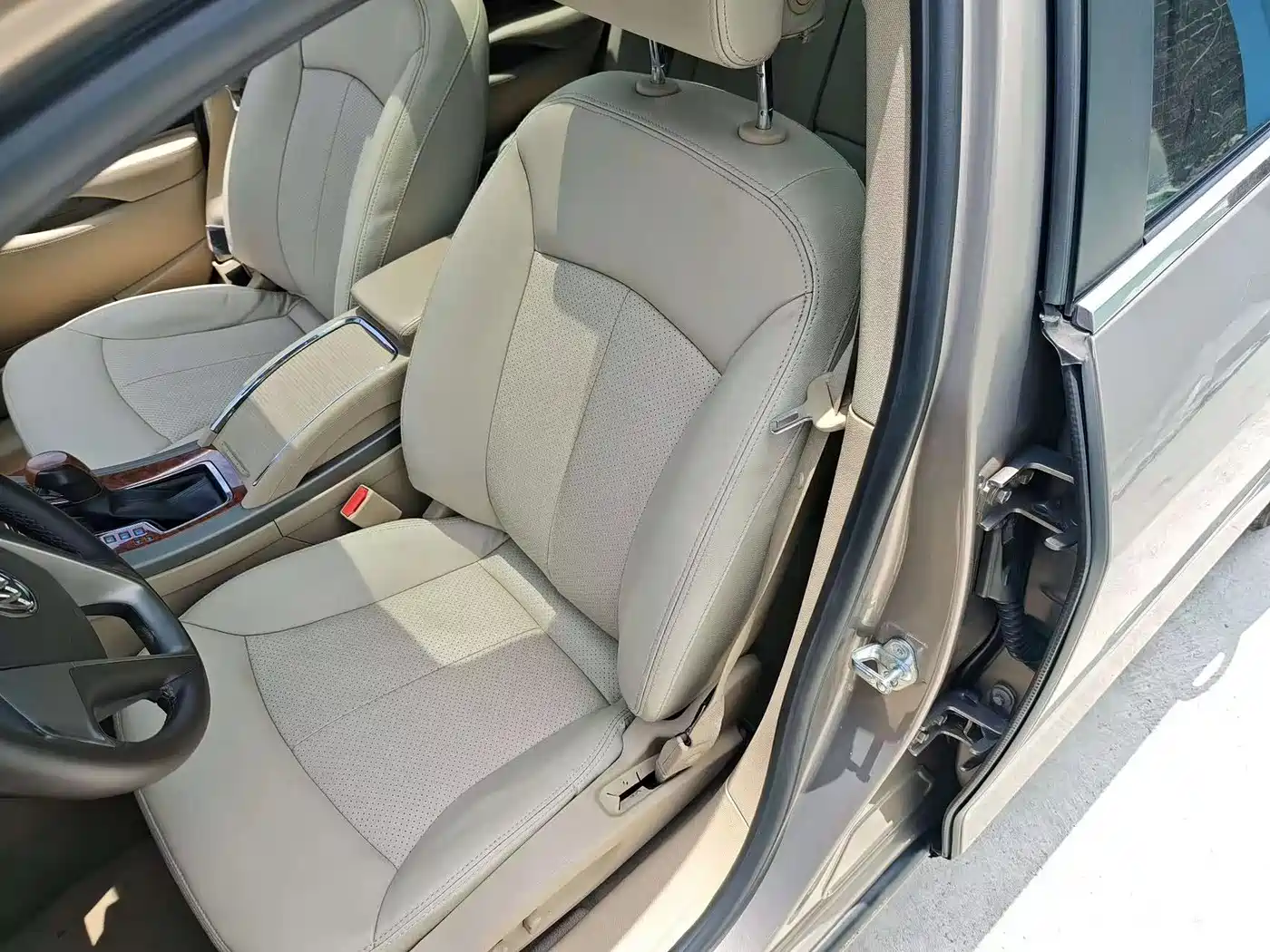 Buick LaCrosse 2012 2.4L SIDI Luxury Edition фото 16